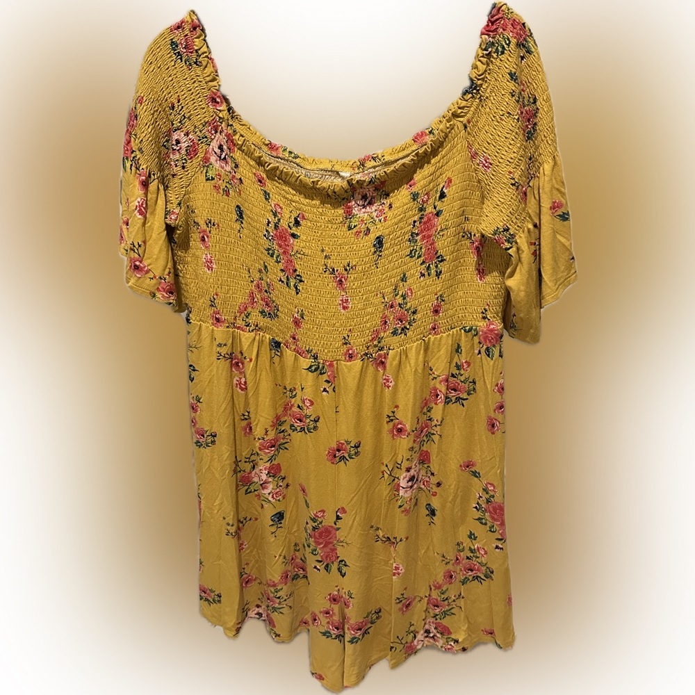 🇺🇸 Sale Xhilaration-Target Floral Marigold Smocked Romper.